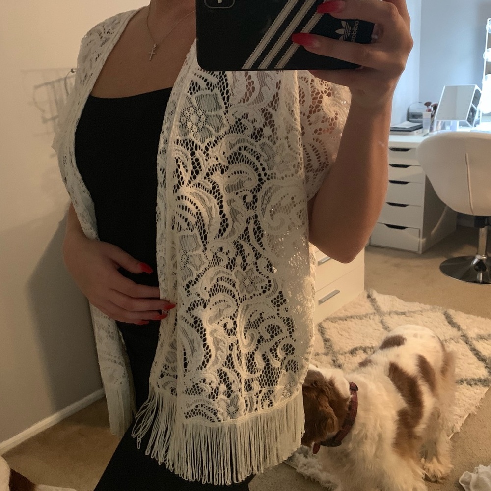 White lace kimono